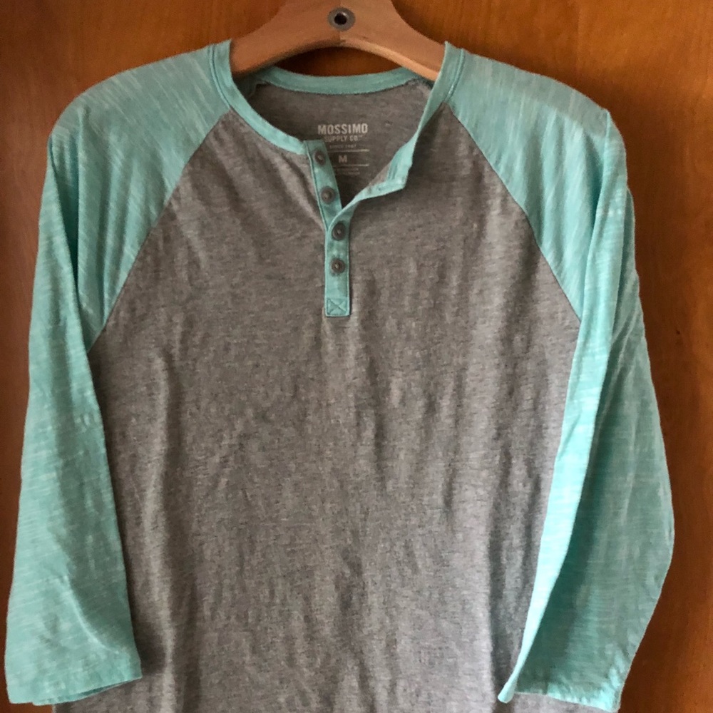 Mossimo Supply Company baseball tee